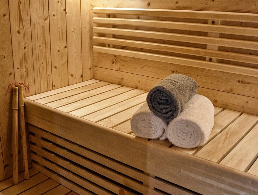 Die Vorteile und Herausforderungen bei der Einrichtung einer eigenen Sauna im eigenen Zuhause